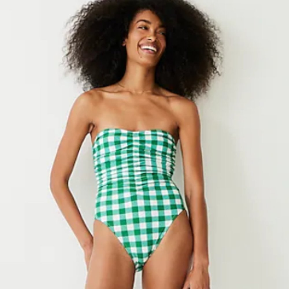 J Crew NWT Swimsuit in Kelly Green 24W-Perfect for Summer!